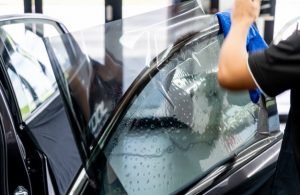 ADVANTAGES OF HIRING A SPECIALIST FOR YOUR WINDOW TINT